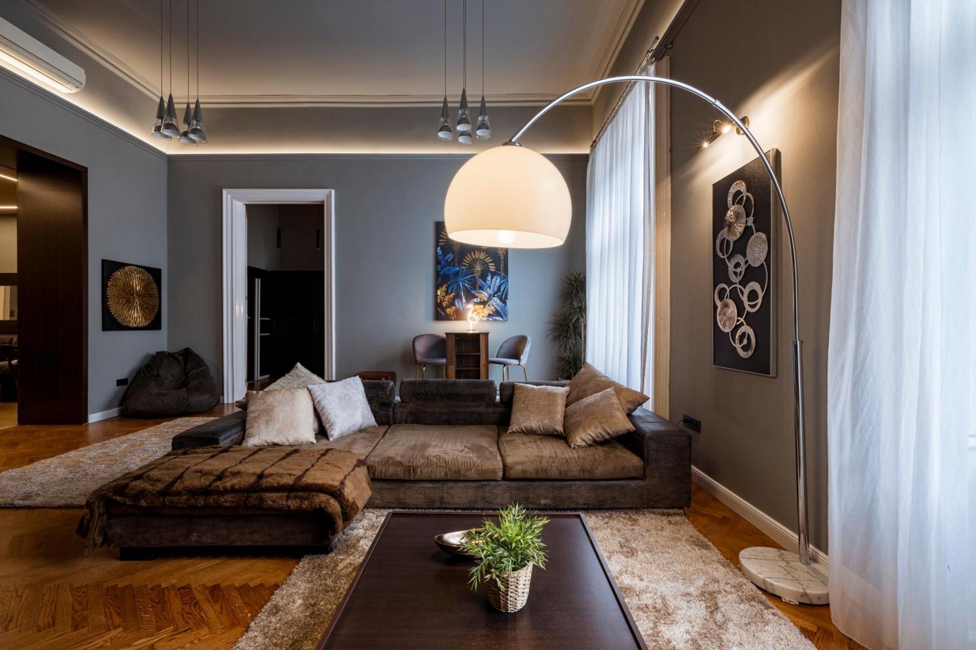 Apartment Andrassy Avenue 24 De Lux Budapest